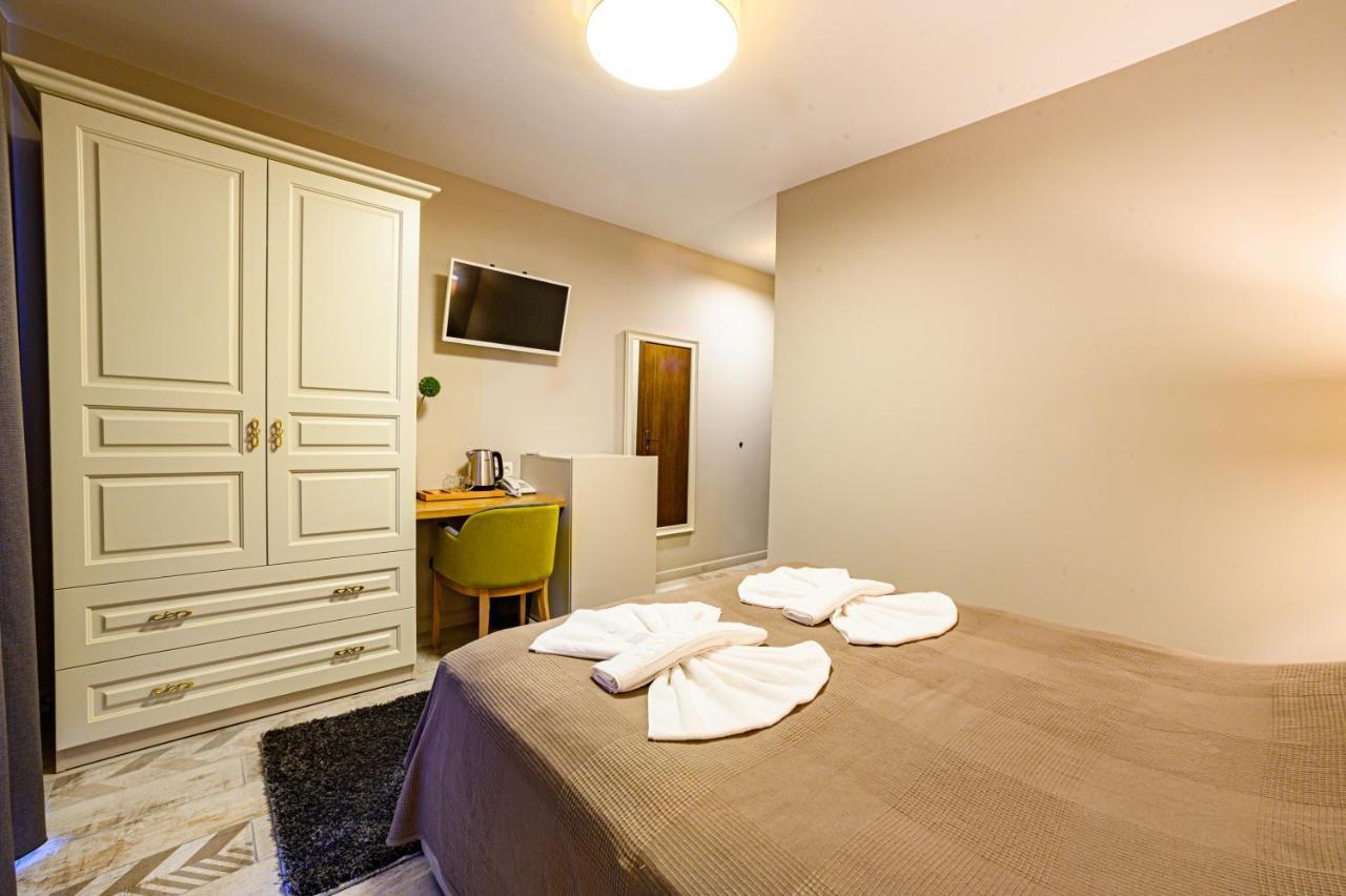 Antique Boutique Hotel Pavel Banya Exterior foto